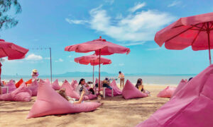 Tutu Beach คาเฟ่พัทยา วาเลนไทน์ grandbangsaray